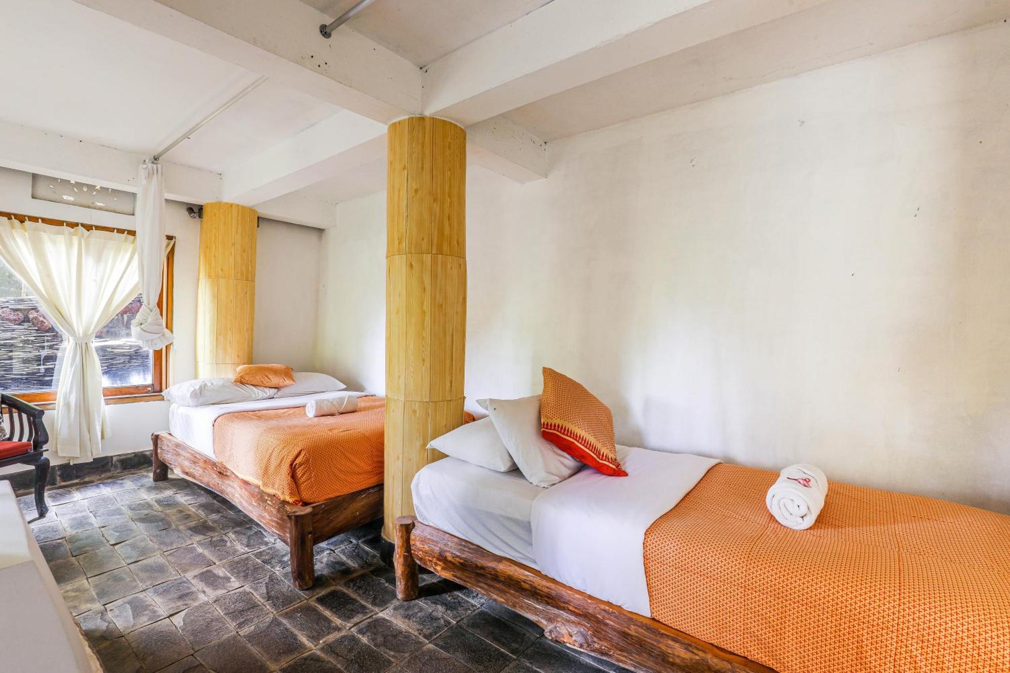 Omunity Bali Hotell Singaraja Eksteriør bilde